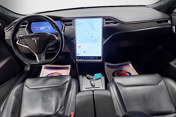 Tesla Model S 7 of 20