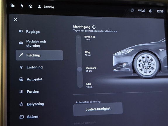 Tesla Model S 18 of 20