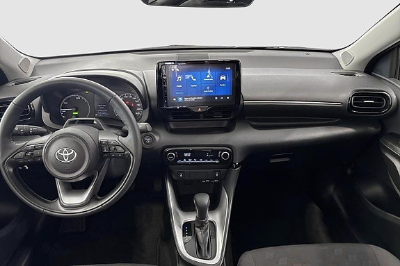 Toyota Yaris 9 of 11