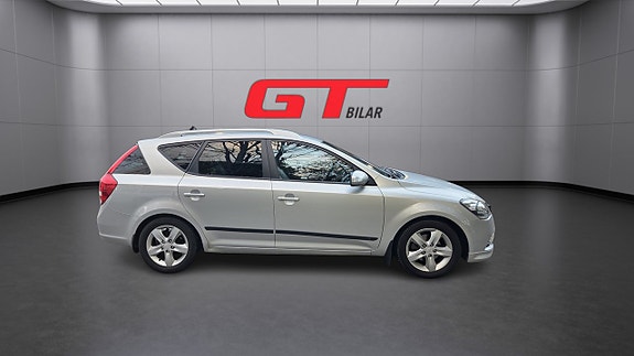 Kia Ceed 8 of 16