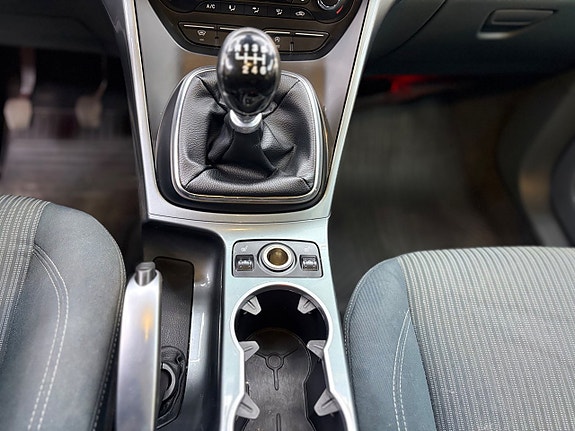Ford C-Max 16 of 18