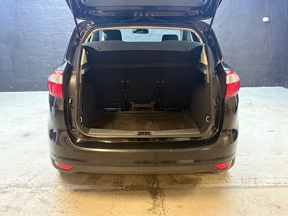 Ford C-Max 9 of 18