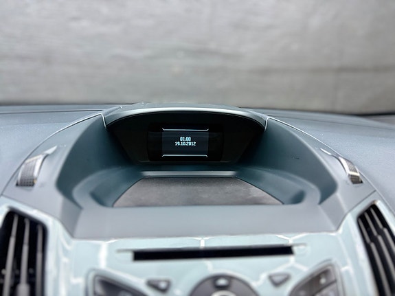 Ford C-Max 14 of 18