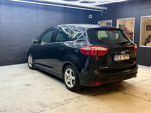 Ford C-Max 7 of 18