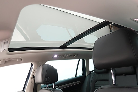 Volkswagen Passat Alltrack 11 of 19