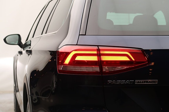 Volkswagen Passat Alltrack 9 of 19