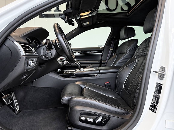 BMW 740d 12 of 19