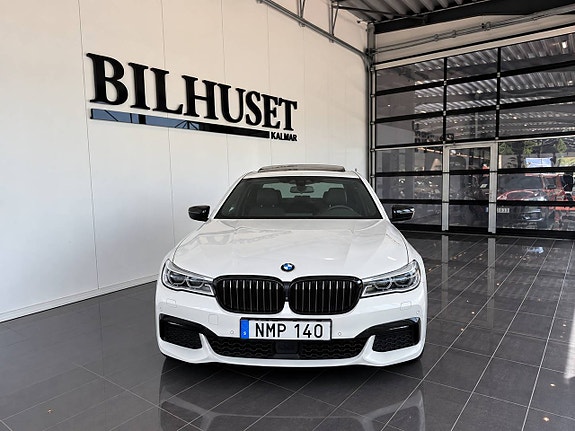 BMW 740d 2 of 7
