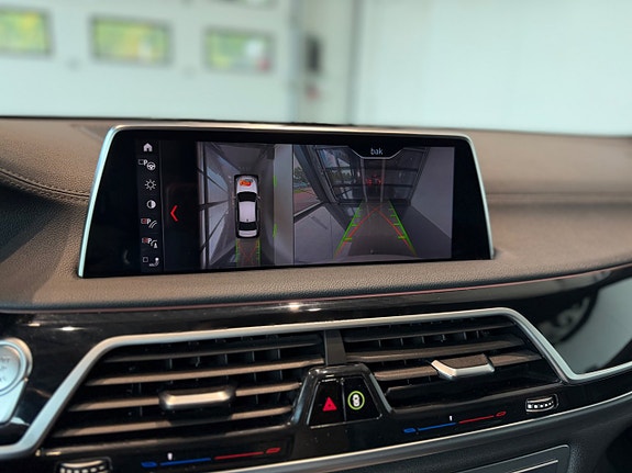 BMW 740d 9 of 19