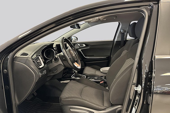 Kia Ceed 8 of 14