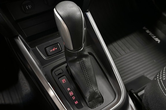 Suzuki Vitara 12 of 19