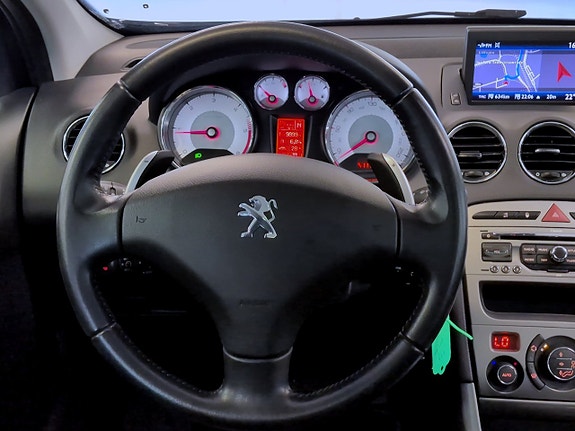 Peugeot 308 10 of 16