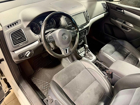 Volkswagen Sharan 5 of 15
