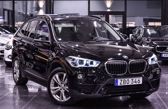 BMW X1 2 of 18