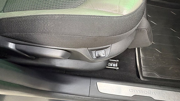 Citroen Grand C4 Picasso 24 of 30