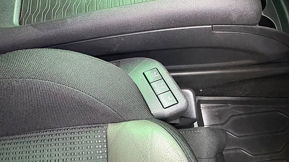 Citroen Grand C4 Picasso 21 of 30