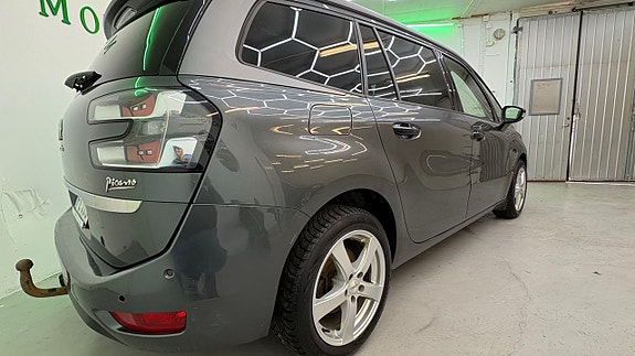 Citroen Grand C4 Picasso 7 of 30