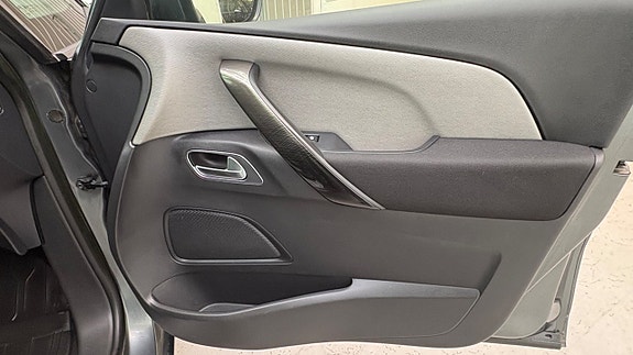 Citroen Grand C4 Picasso 22 of 30