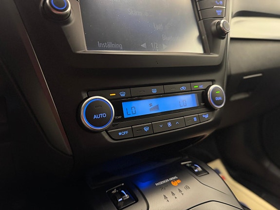 Toyota Avensis 9 of 22