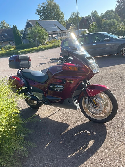 Honda ST1100 Pan-European 2 of 2