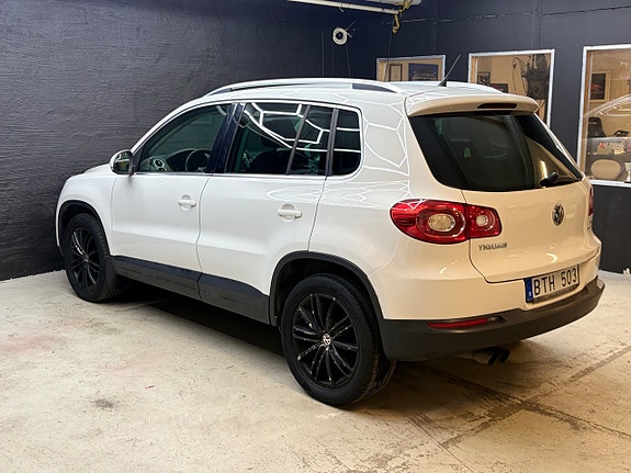 Volkswagen Tiguan 9 of 24
