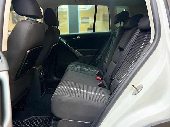 Volkswagen Tiguan 11 of 24