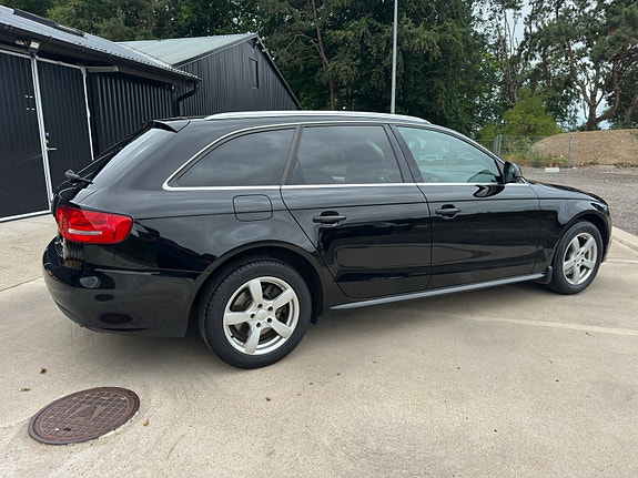 Audi A4 3 of 9
