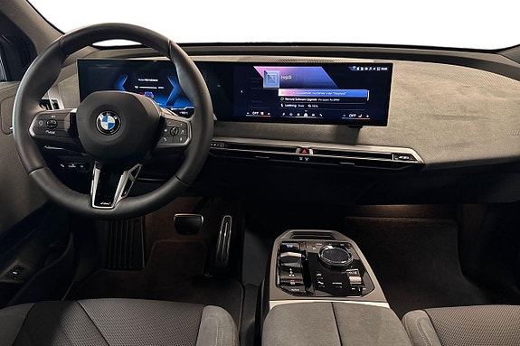 BMW iX 8 of 20