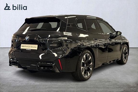 BMW iX 16 of 20