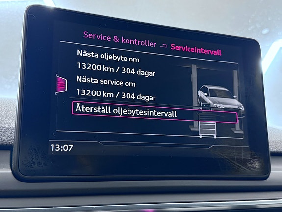 Audi A4 13 of 17