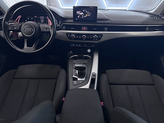 Audi A4 15 of 17