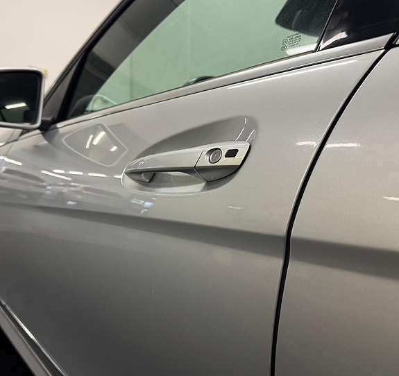 Mercedes-Benz C220 4 of 23
