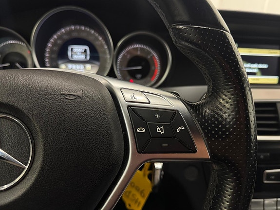 Mercedes-Benz C220 13 of 23