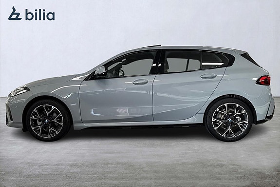 BMW 120 3 of 18