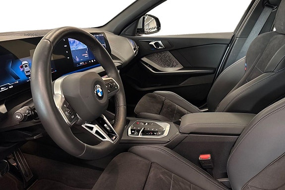 BMW 120 12 of 18