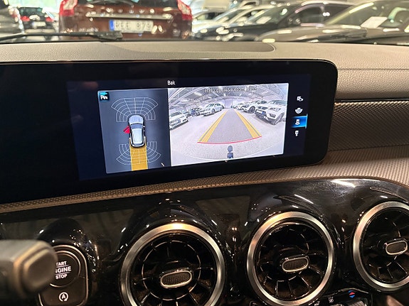 Mercedes-Benz CLA200 d 10 of 11