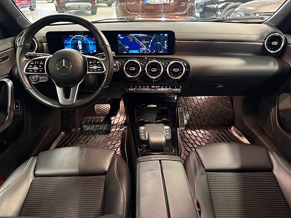 Mercedes-Benz CLA200 d 11 of 11