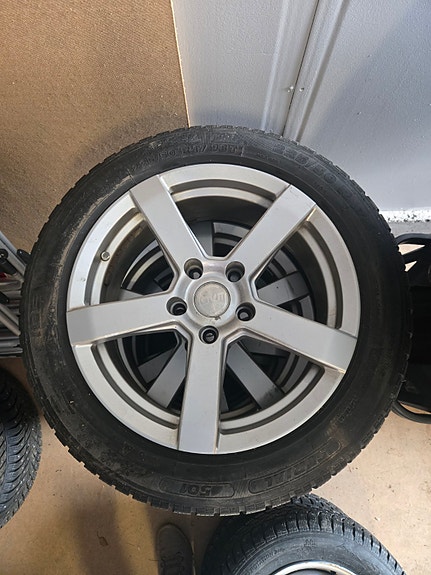 BMW X1 8 of 8