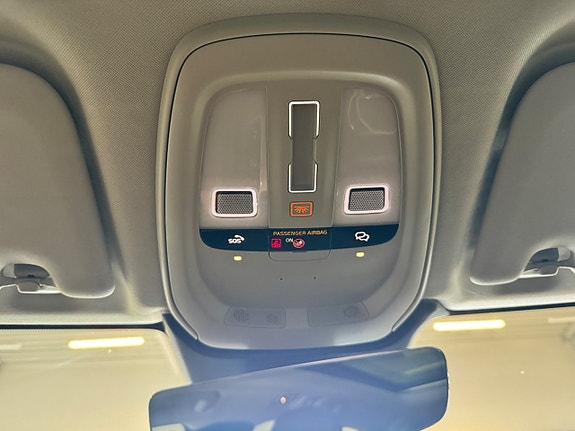 Volvo XC60 24 of 27