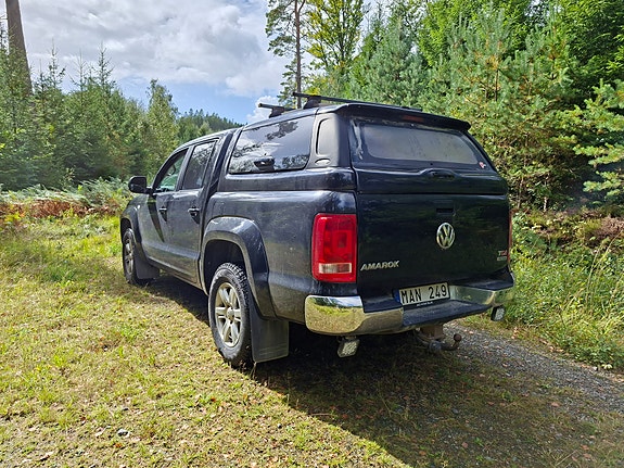Volkswagen Amarok 3 of 9