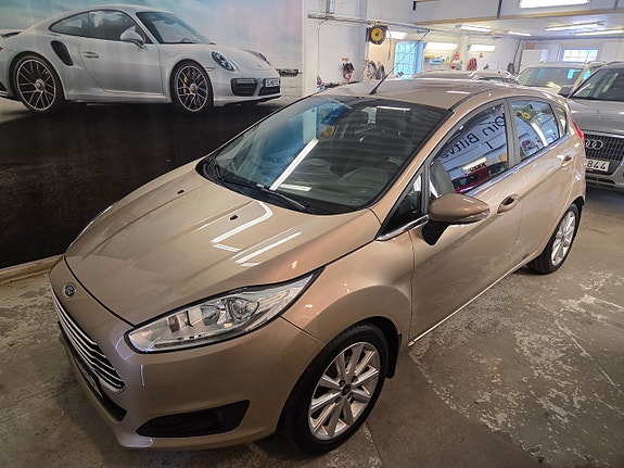 Ford Fiesta 7 of 28