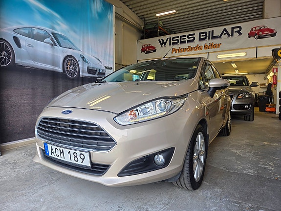 Ford Fiesta 3 of 28