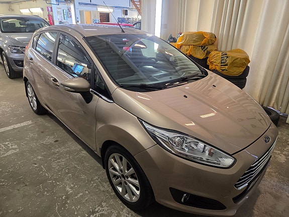 Ford Fiesta 4 of 28