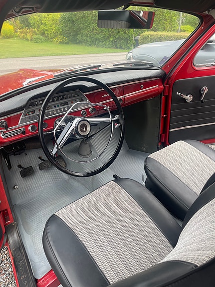 Volvo PV 6 of 8