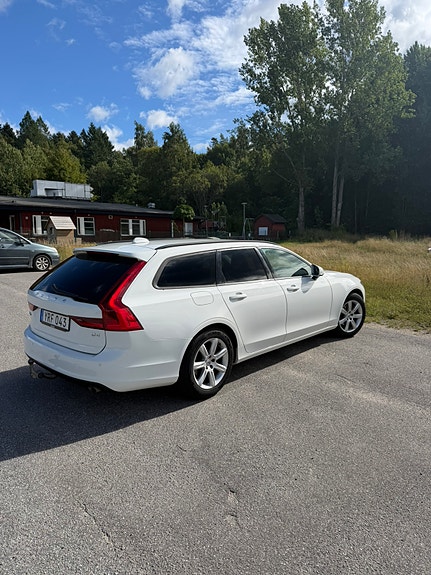 Volvo V90 6 of 7