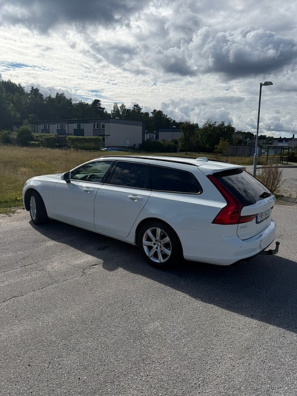 Volvo V90 5 of 7