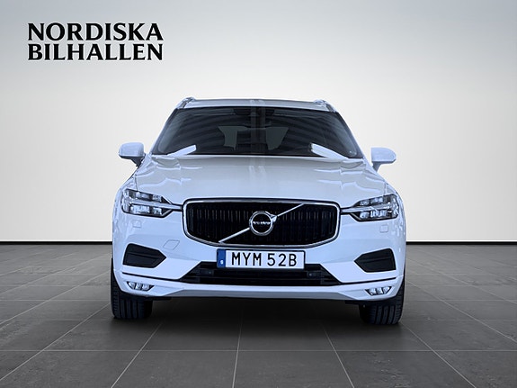 Volvo XC60 2 of 20