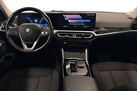 BMW 330e 8 of 18