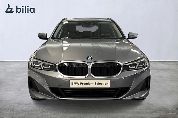 BMW 330e 5 of 18
