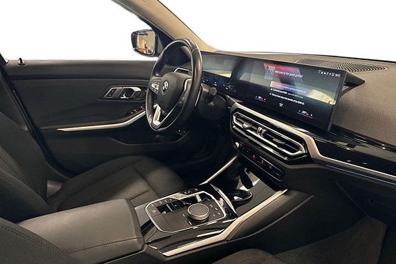 BMW 330e 6 of 18